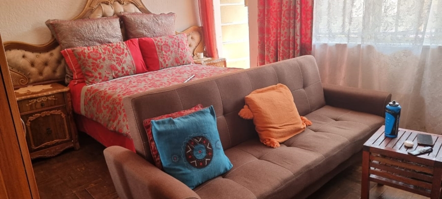 2 Bedroom Property for Sale in Mowbray Western Cape